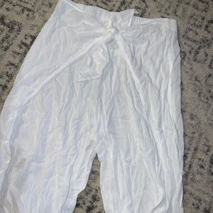 White beach pants